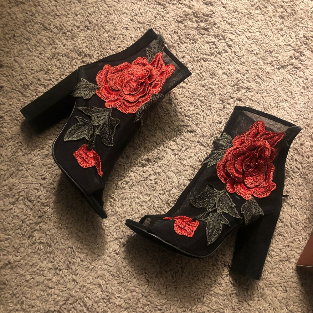 Black rose booties